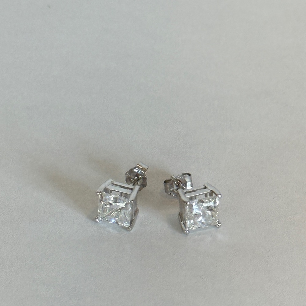 COPY - Elegant 14k white gold large 2 carat + lab diamond certified solitaire s… - Picture 6 of 9